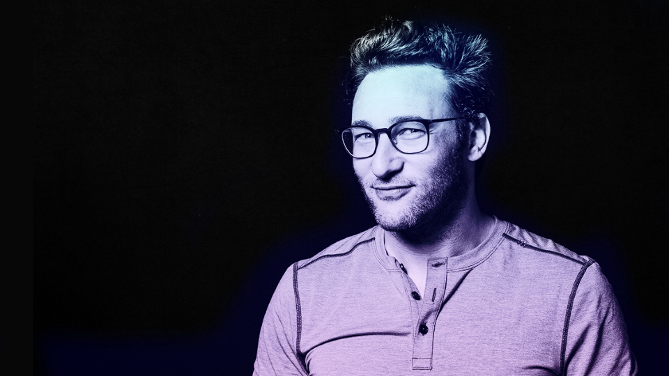 Headshot of IFA 2020 Keynote speaker Simon Sinek